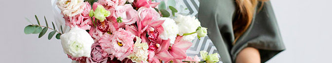 лучшие букеты в Волхове от Гранд Флора с доставкой